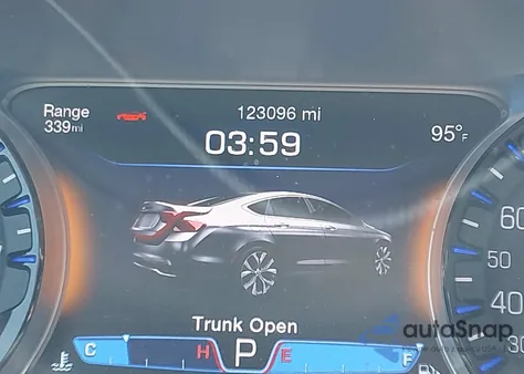 2015 Chrysler 200 C из США, поврежденный, VIN 1C3CCCCB8FN545415